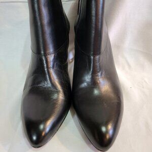 SOFFT - Leather Black Back Tie Ankle Boots